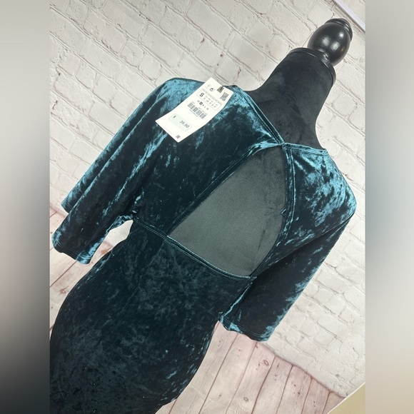 ZARA Green Velour Vintage Inspired Wrap Over Special Occasion Dress Sz S, NWT - Picture 4 of 7